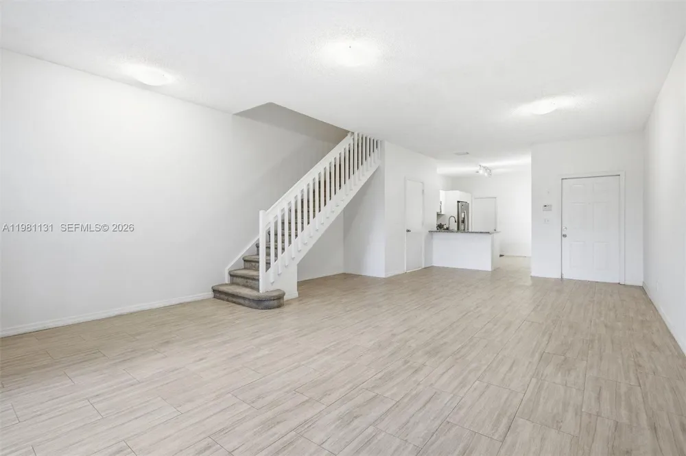 2066 Madeira Dr #2066 Weston, FL 33327