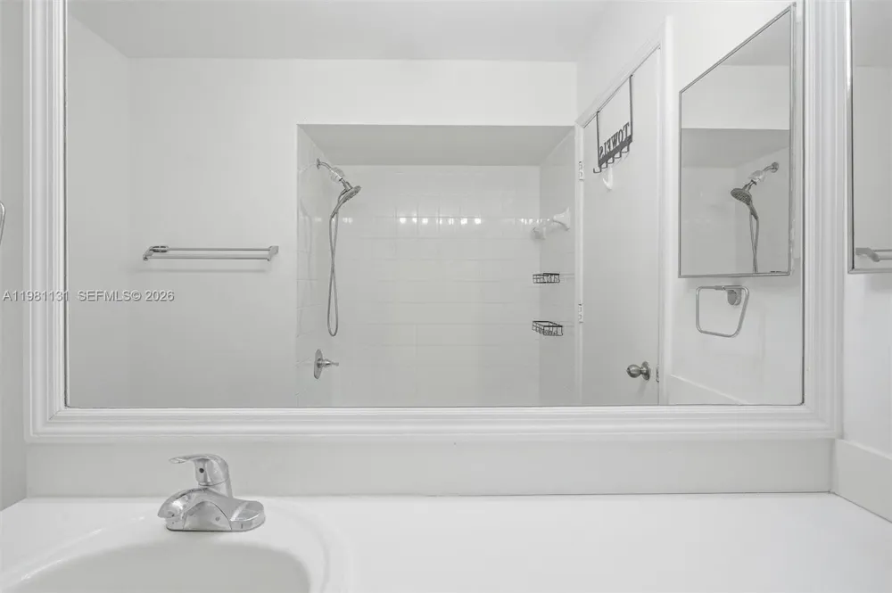 2066 Madeira Dr #2066 Weston, FL 33327