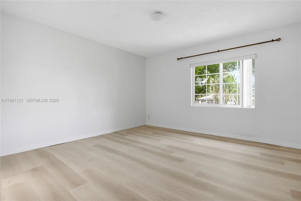 2066 Madeira Dr #2066 Weston, FL 33327