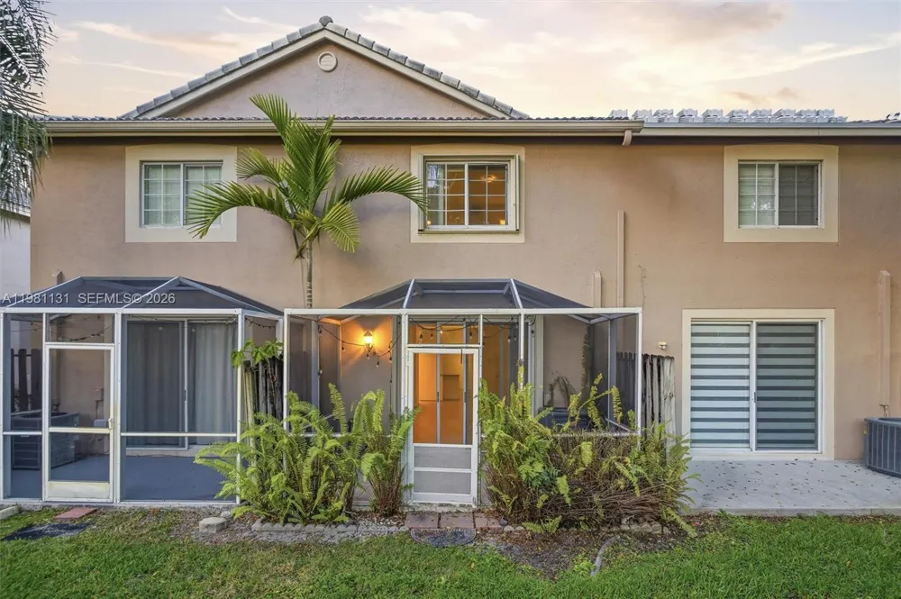 2066 Madeira Dr #2066 Weston, FL 33327