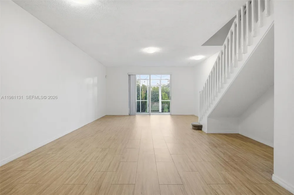 2066 Madeira Dr #2066 Weston, FL 33327