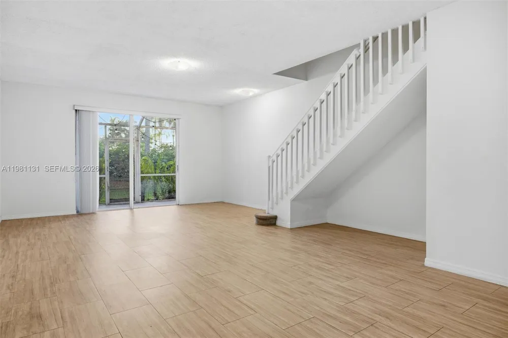 2066 Madeira Dr #2066 Weston, FL 33327