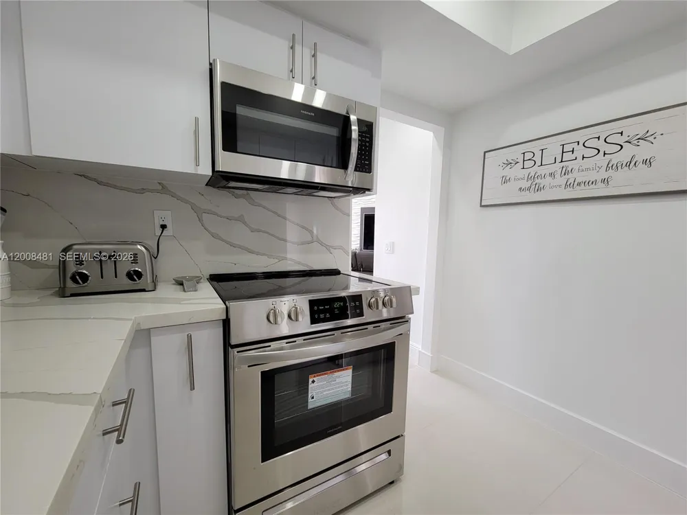 3505 S Ocean Dr #1203 Hollywood, FL 33019