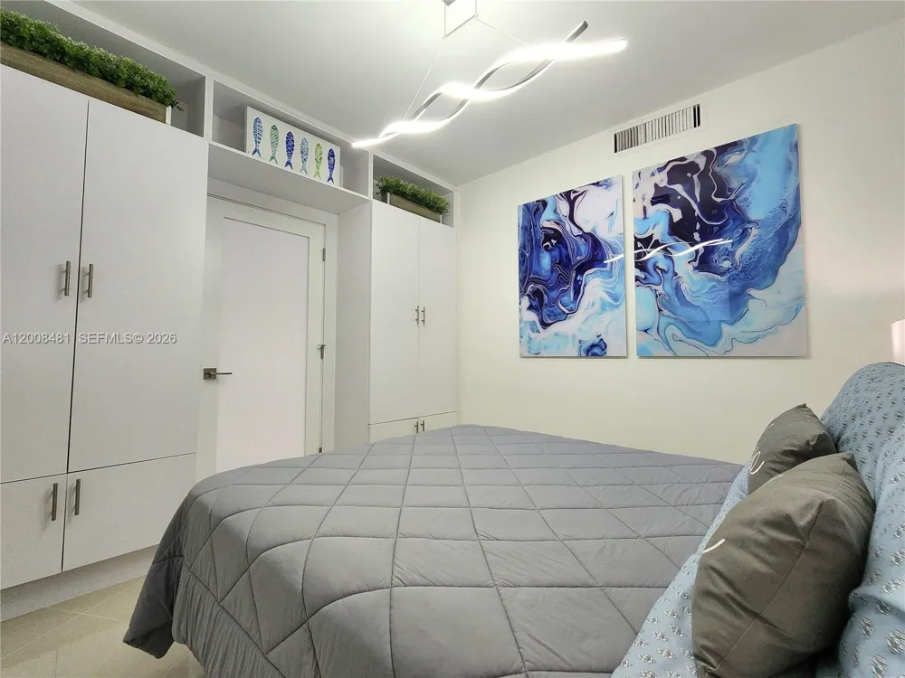 3505 S Ocean Dr #1203 Hollywood, FL 33019