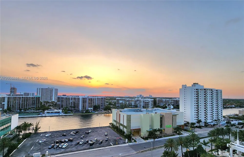 3505 S Ocean Dr #1203 Hollywood, FL 33019