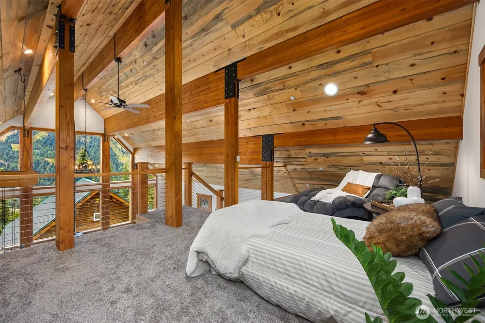 101 Gold Hill Road E Enumclaw, WA 98022