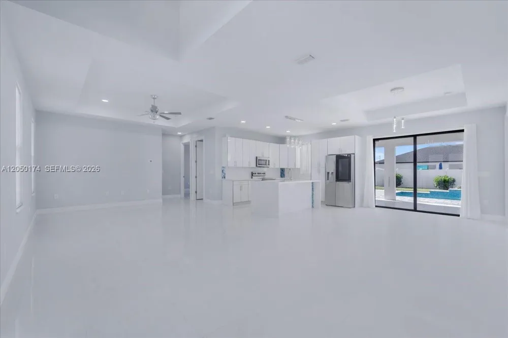 1114 NE 7th Other City - In The State Of Florida, FL 33909