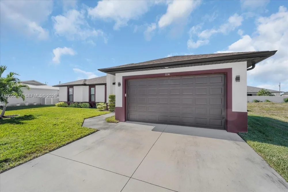 1114 NE 7th Other City - In The State Of Florida, FL 33909
