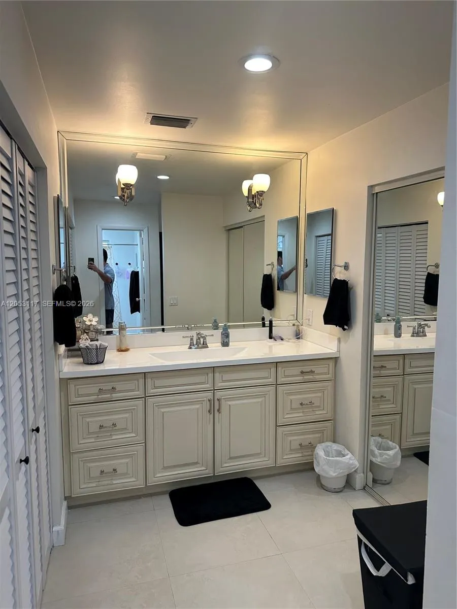 5030 SW 149th Pl Miami, FL 33185