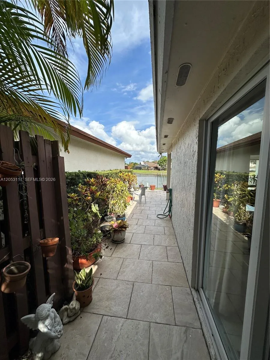 5030 SW 149th Pl Miami, FL 33185