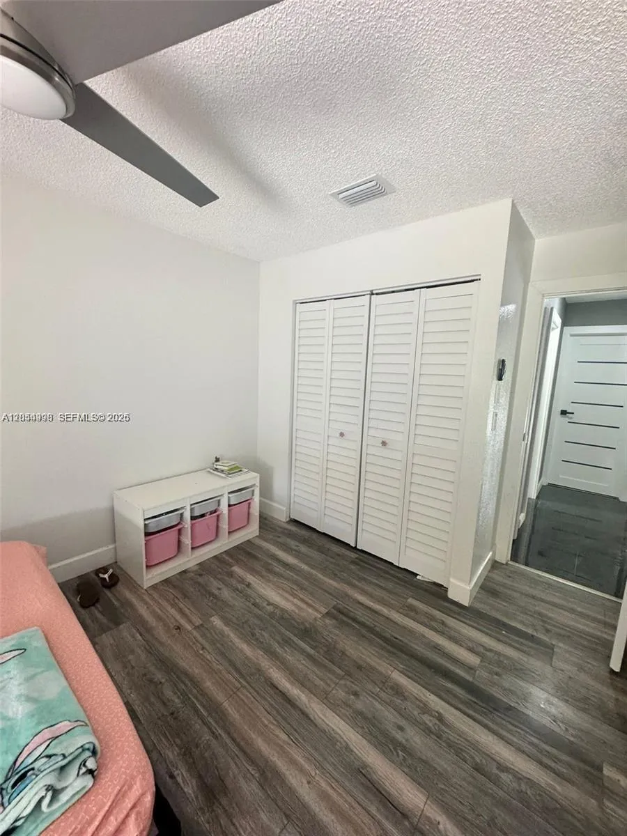 3415 55th Dr E Bradenton, FL 34203