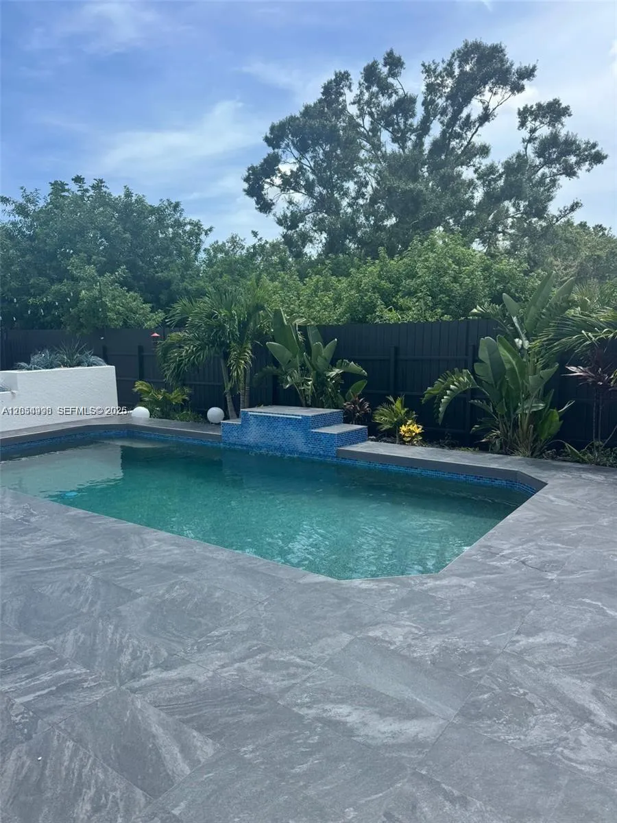 3415 55th Dr E Bradenton, FL 34203