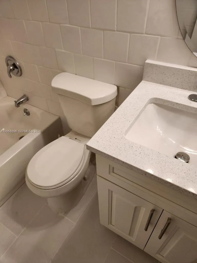 11643 NW 11th St Pembroke Pines, FL 33026