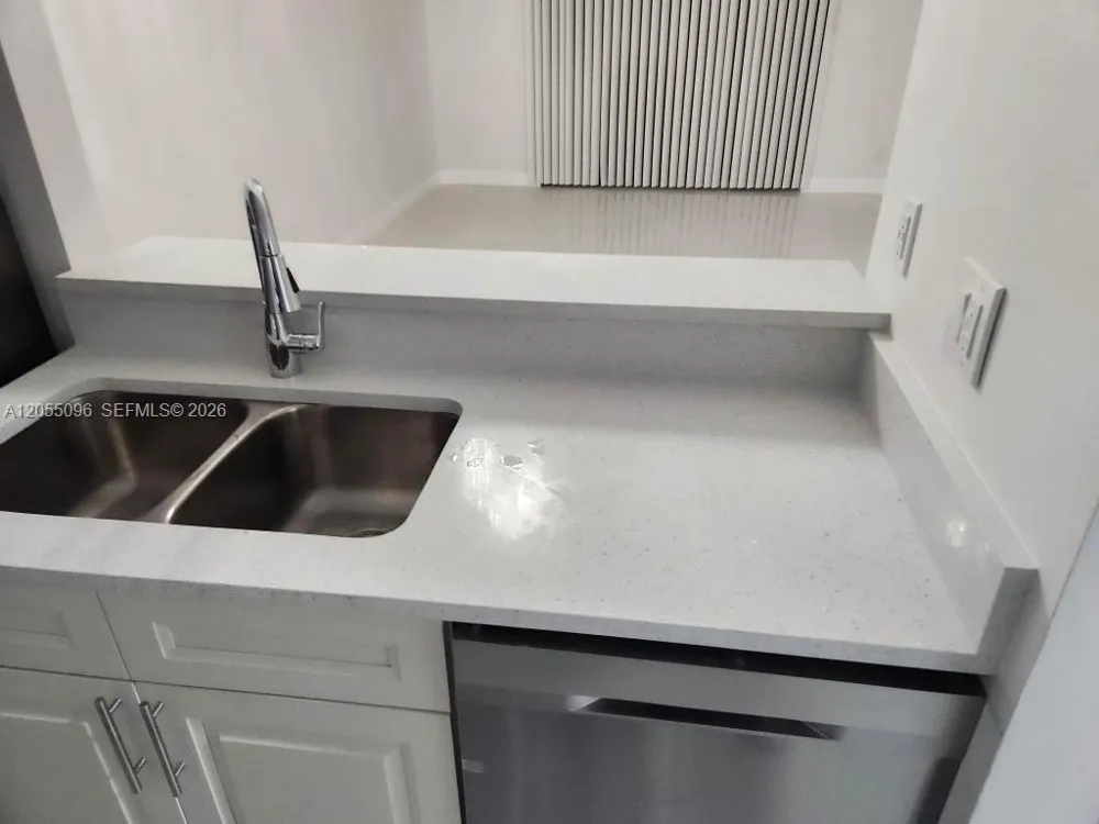 11643 NW 11th St Pembroke Pines, FL 33026