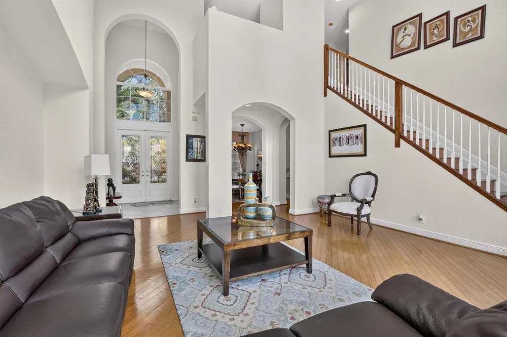 13382 Lakepointe Circle Cooper City, FL 33330