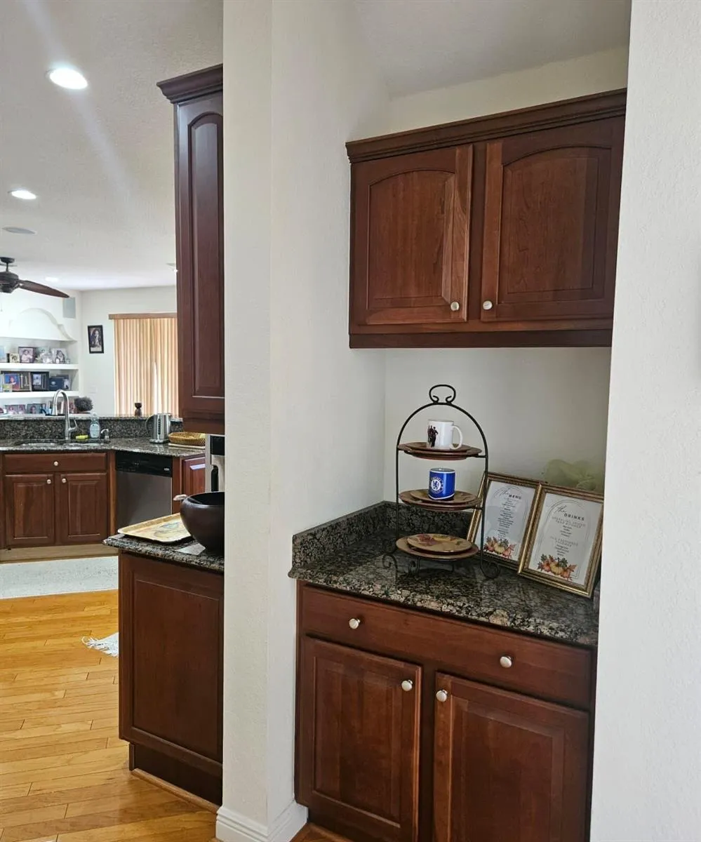 13382 Lakepointe Circle Cooper City, FL 33330