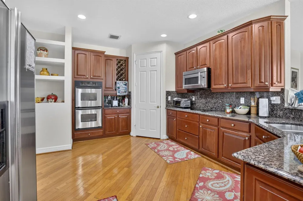 13382 Lakepointe Circle Cooper City, FL 33330