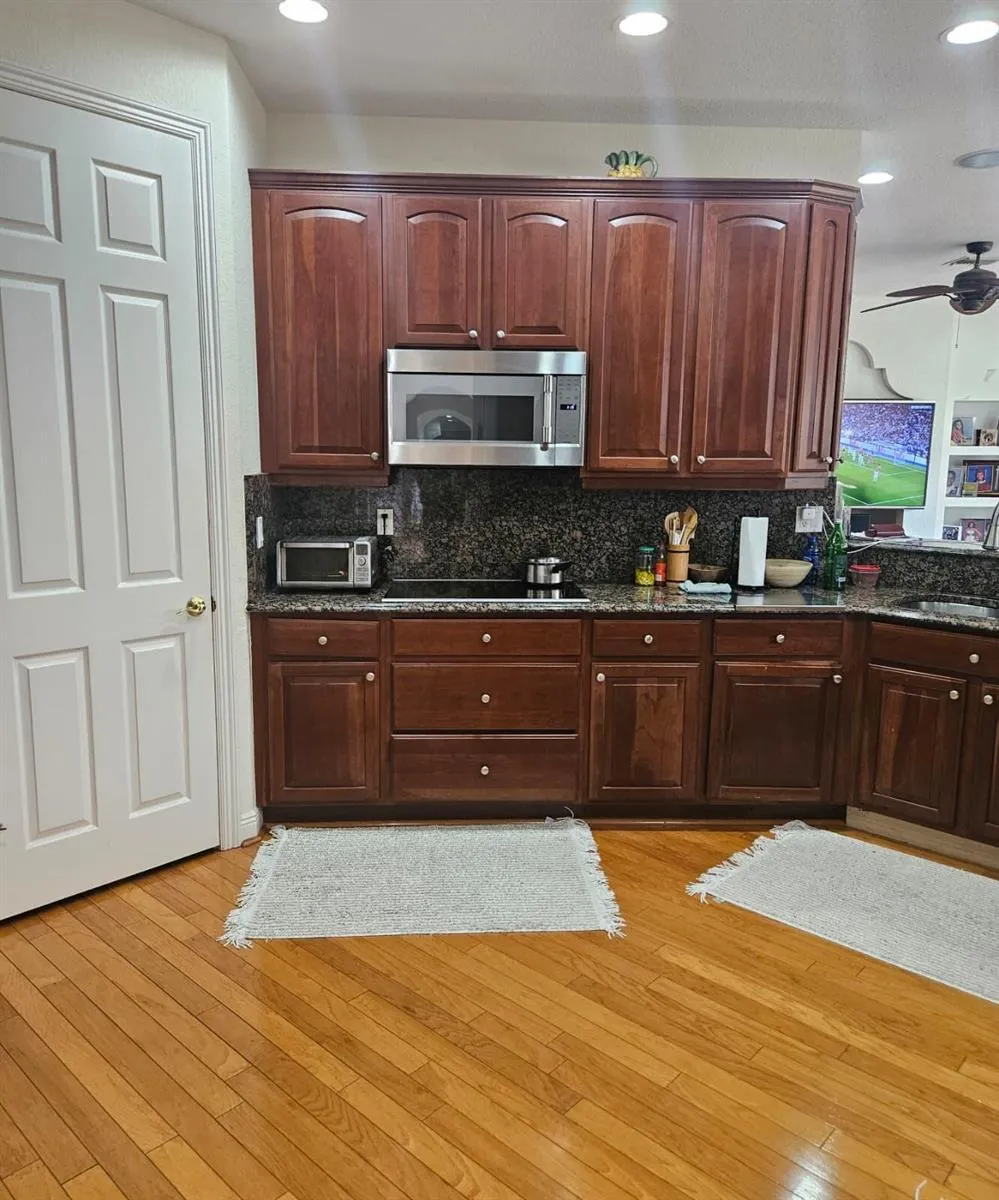 13382 Lakepointe Circle Cooper City, FL 33330