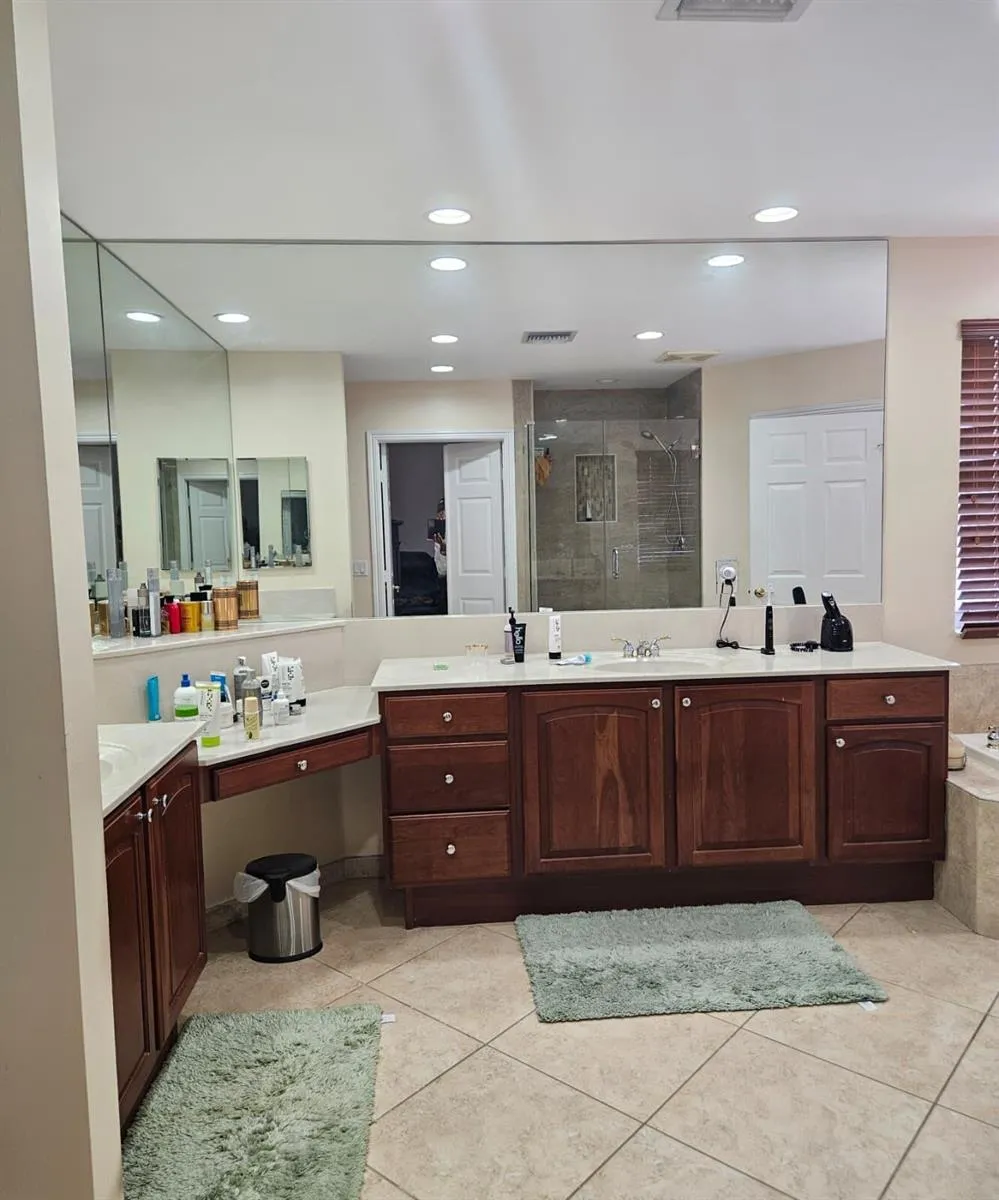 13382 Lakepointe Circle Cooper City, FL 33330