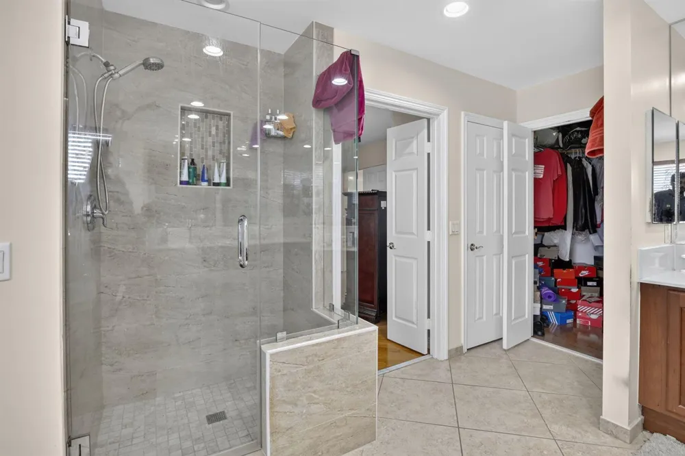 13382 Lakepointe Circle Cooper City, FL 33330