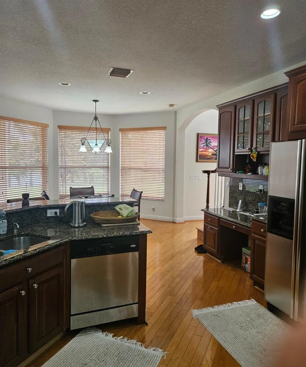 13382 Lakepointe Circle Cooper City, FL 33330