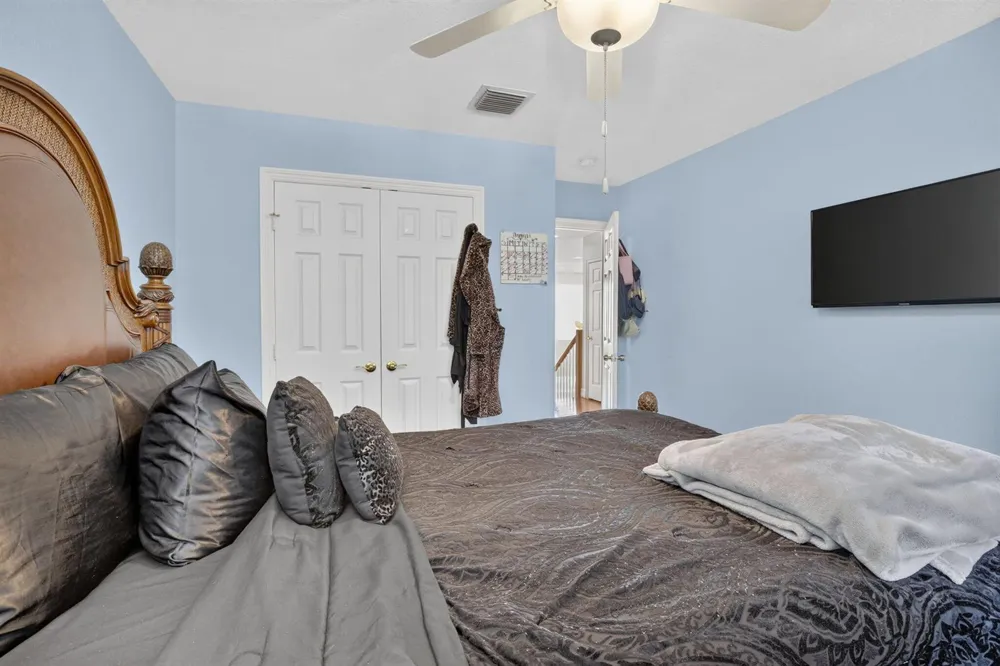 13382 Lakepointe Circle Cooper City, FL 33330