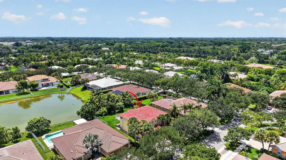 13382 Lakepointe Circle Cooper City, FL 33330