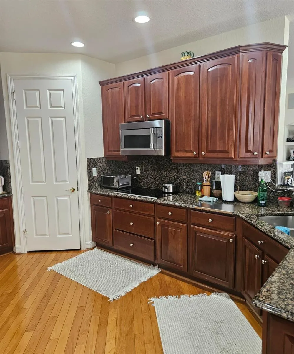 13382 Lakepointe Circle Cooper City, FL 33330