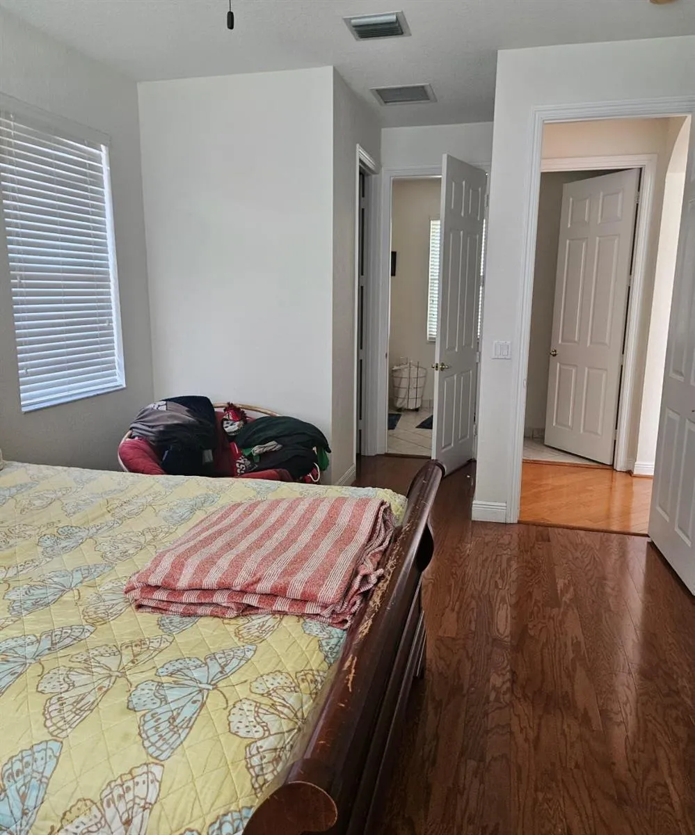 13382 Lakepointe Circle Cooper City, FL 33330