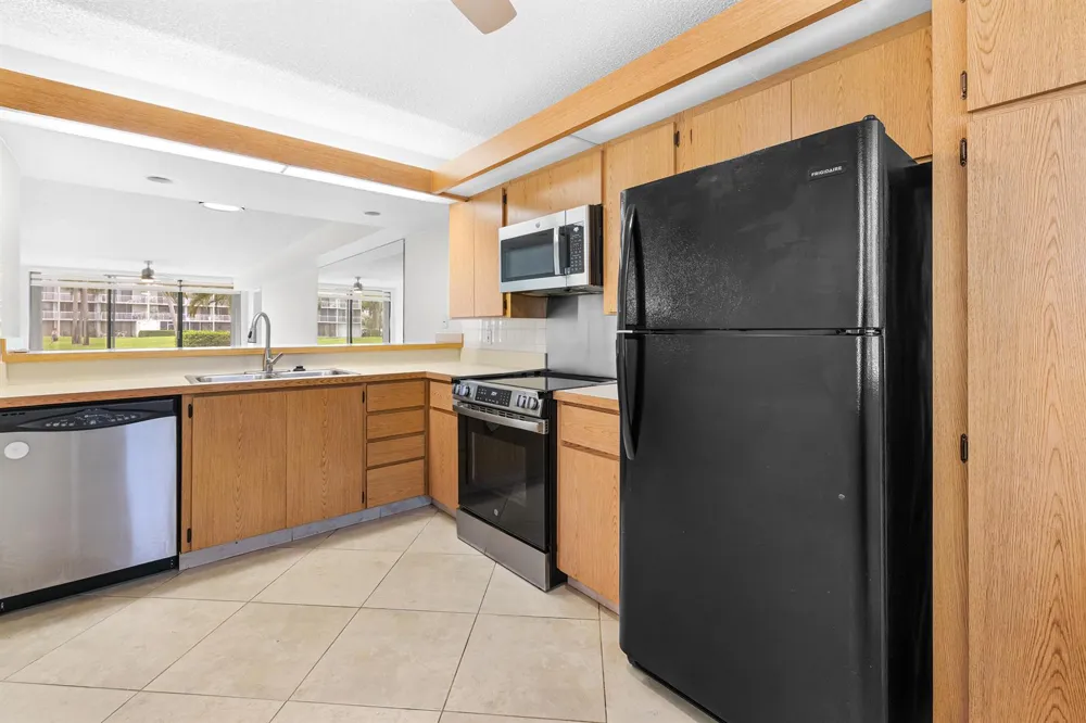 2561 Village Boulevard #103 West Palm Beach, FL 33409