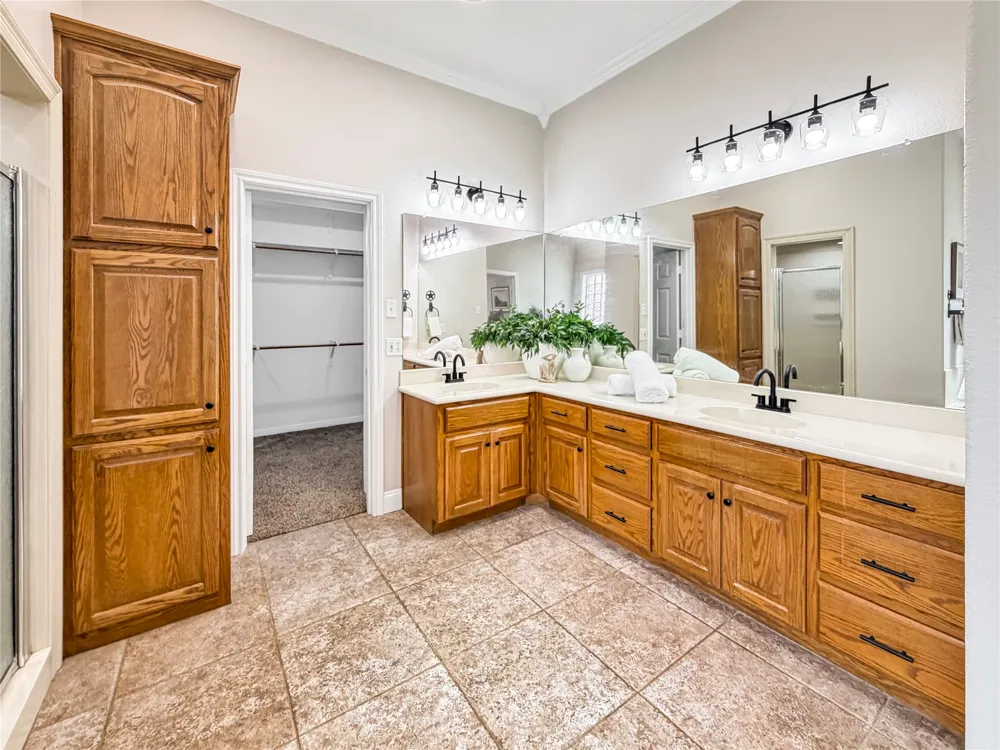 1008 Bosque Ridge Road Crawford, TX 76638