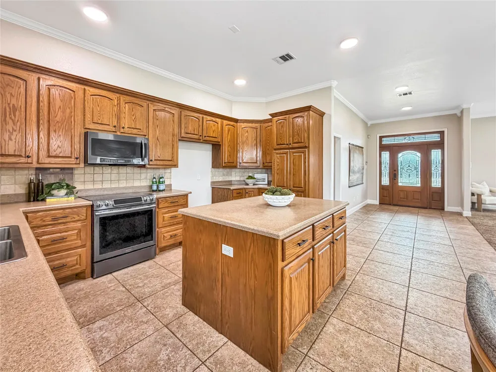 1008 Bosque Ridge Road Crawford, TX 76638