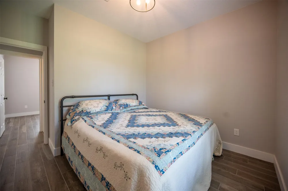 1068 County Road 3200 Colmesneil, TX 75938