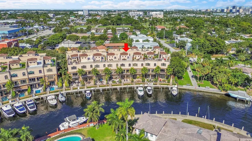 2254 SE 7th Street Pompano Beach, FL 33062