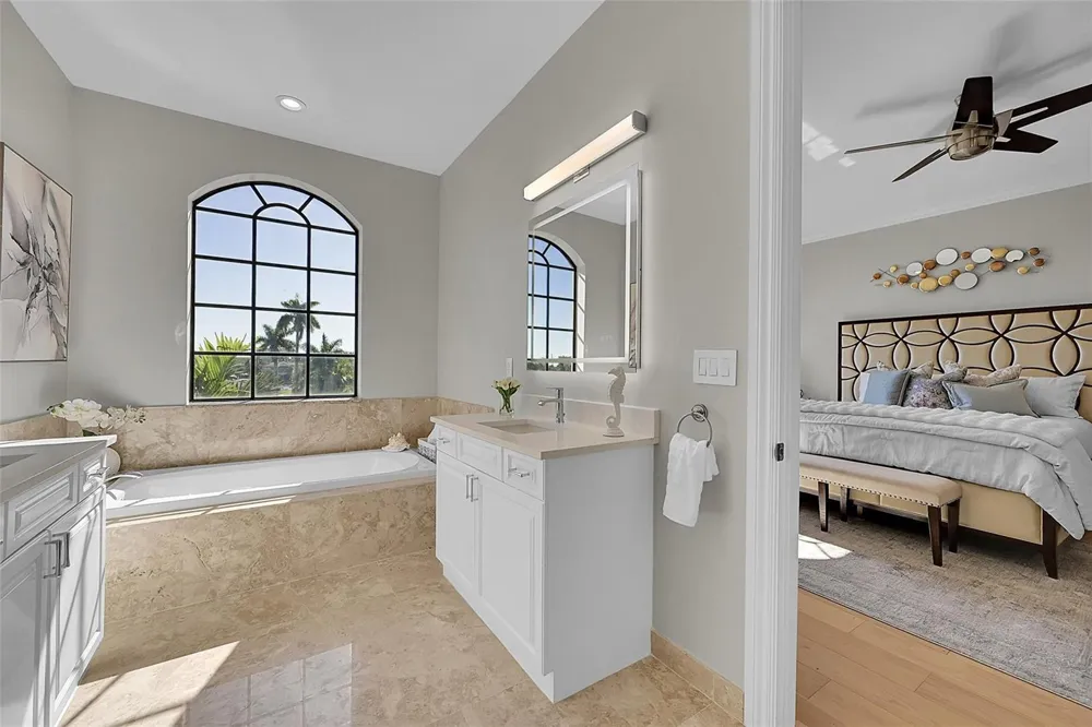 2254 SE 7th Street Pompano Beach, FL 33062