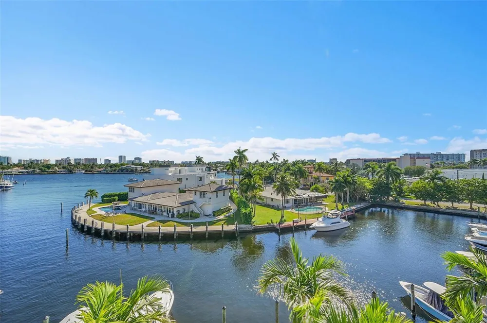 2254 SE 7th Street Pompano Beach, FL 33062