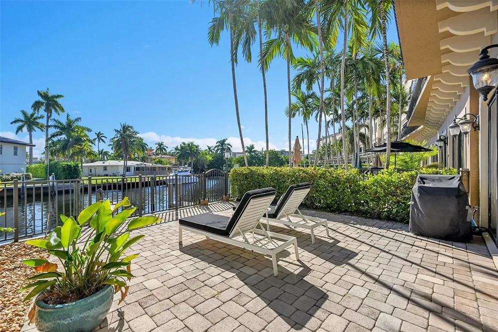2254 SE 7th Street Pompano Beach, FL 33062