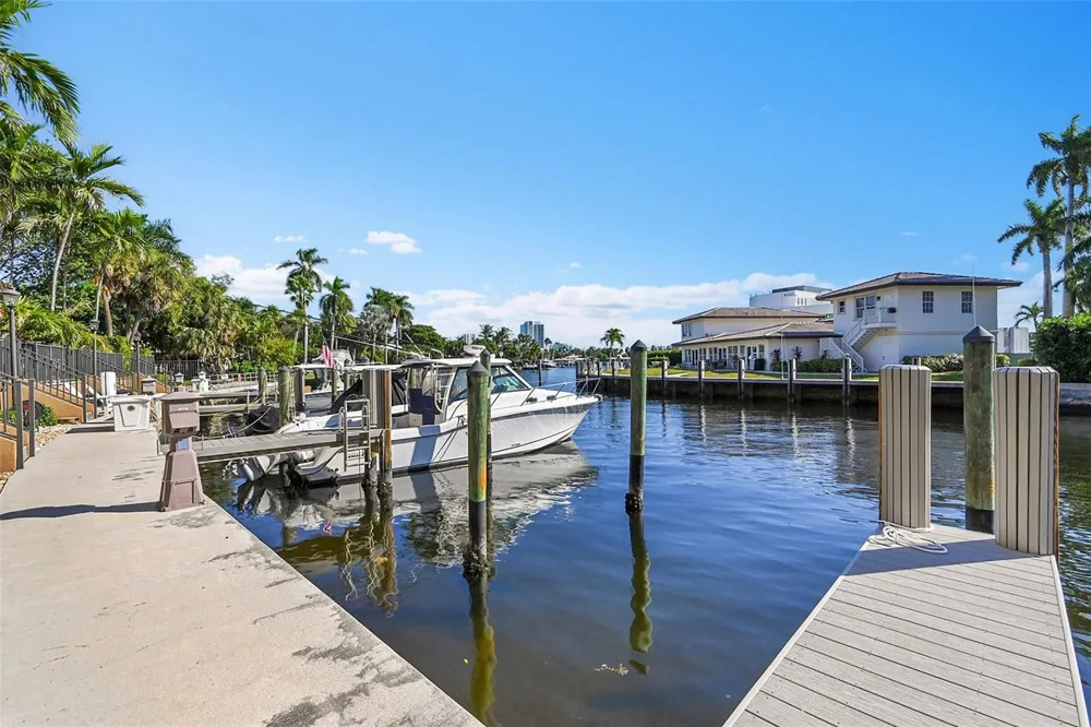 2254 SE 7th Street Pompano Beach, FL 33062