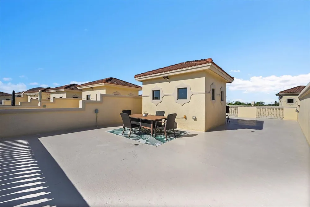 2254 SE 7th Street Pompano Beach, FL 33062