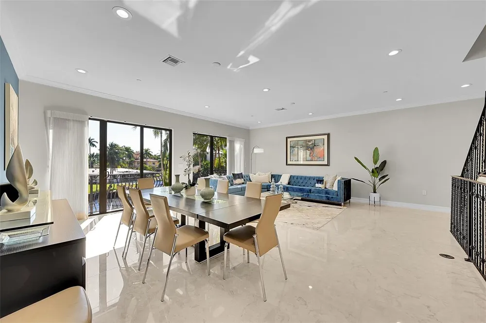 2254 SE 7th Street Pompano Beach, FL 33062