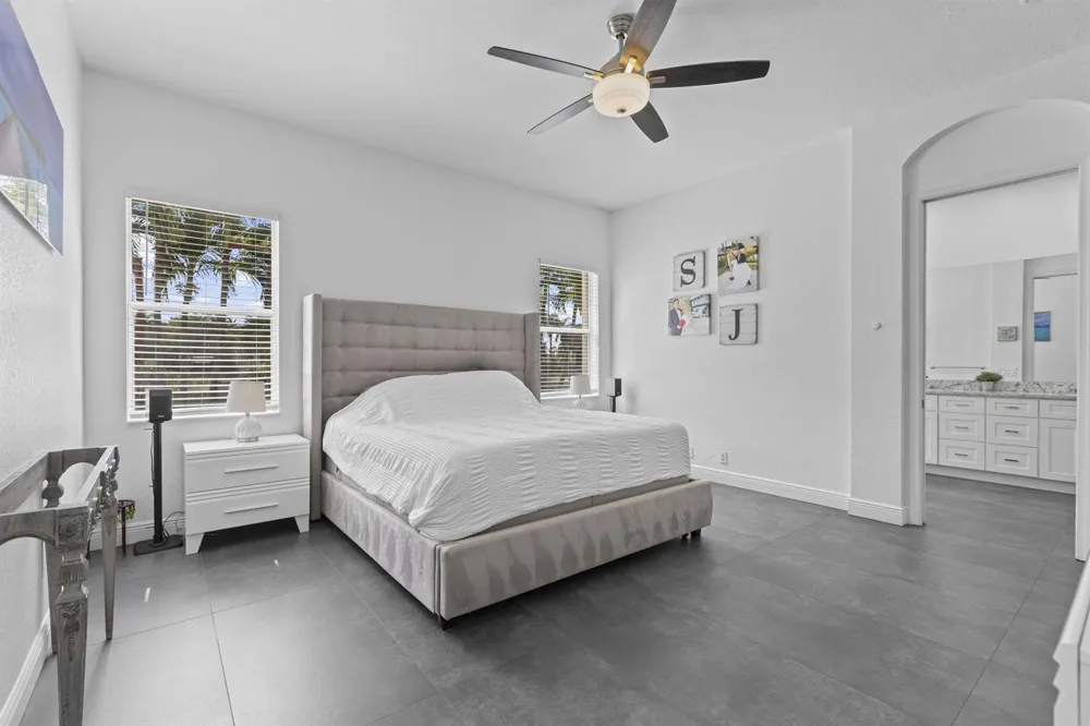 455 Cresta Circle West Palm Beach, FL 33413