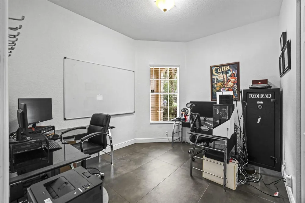 455 Cresta Circle West Palm Beach, FL 33413