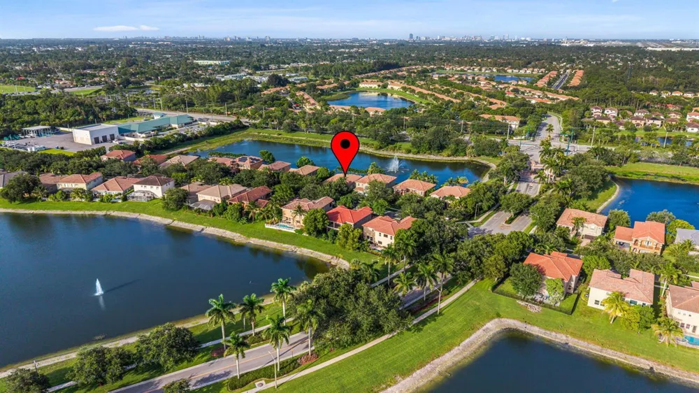 455 Cresta Circle West Palm Beach, FL 33413