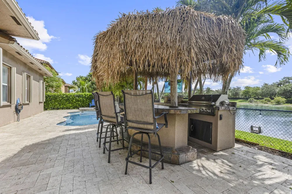 455 Cresta Circle West Palm Beach, FL 33413