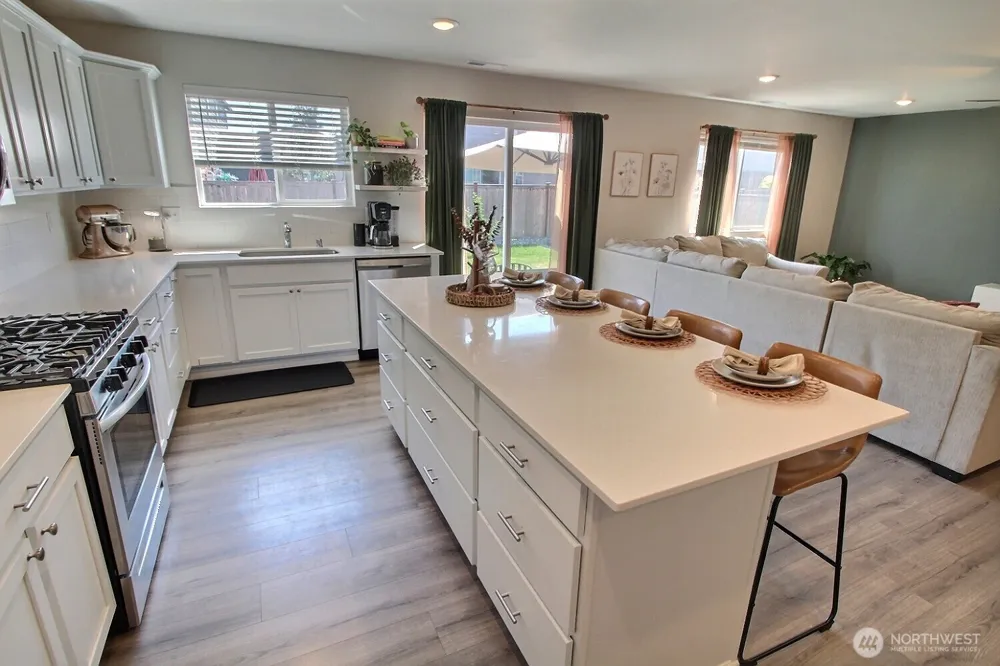 19723 136th Avenue E Graham, WA 98338
