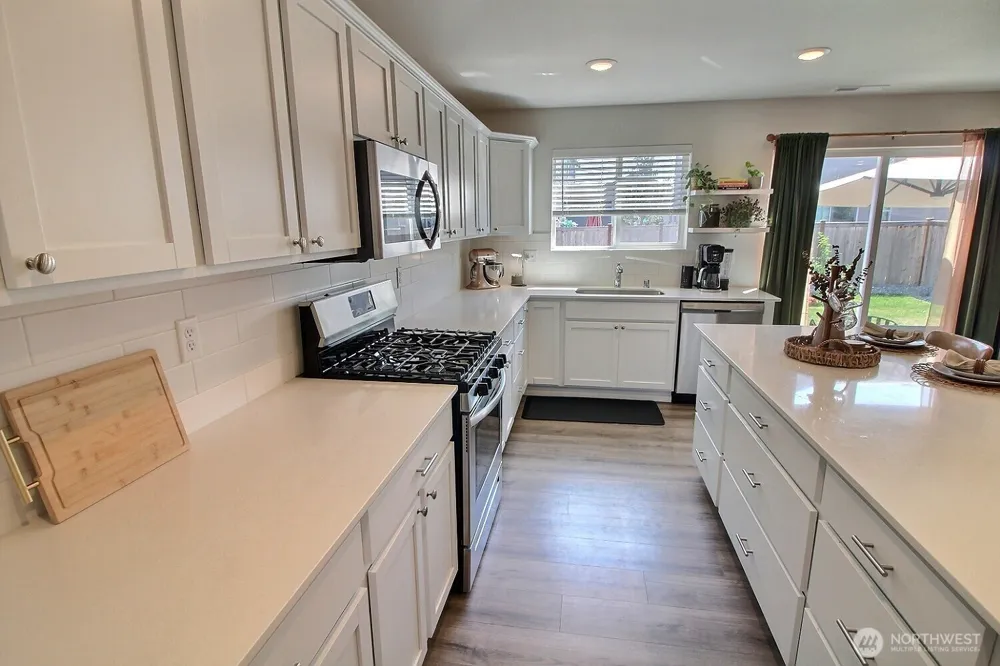 19723 136th Avenue E Graham, WA 98338
