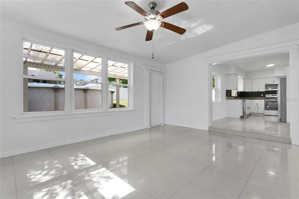 5910 INDIAN HILL ROAD Orlando, FL 32808