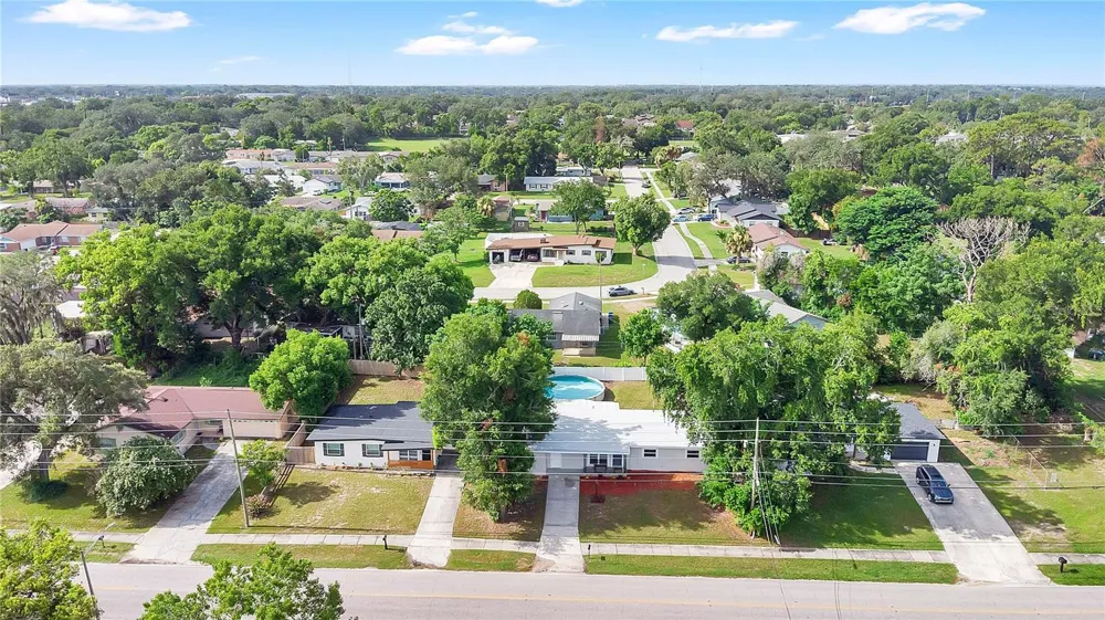 5910 INDIAN HILL ROAD Orlando, FL 32808