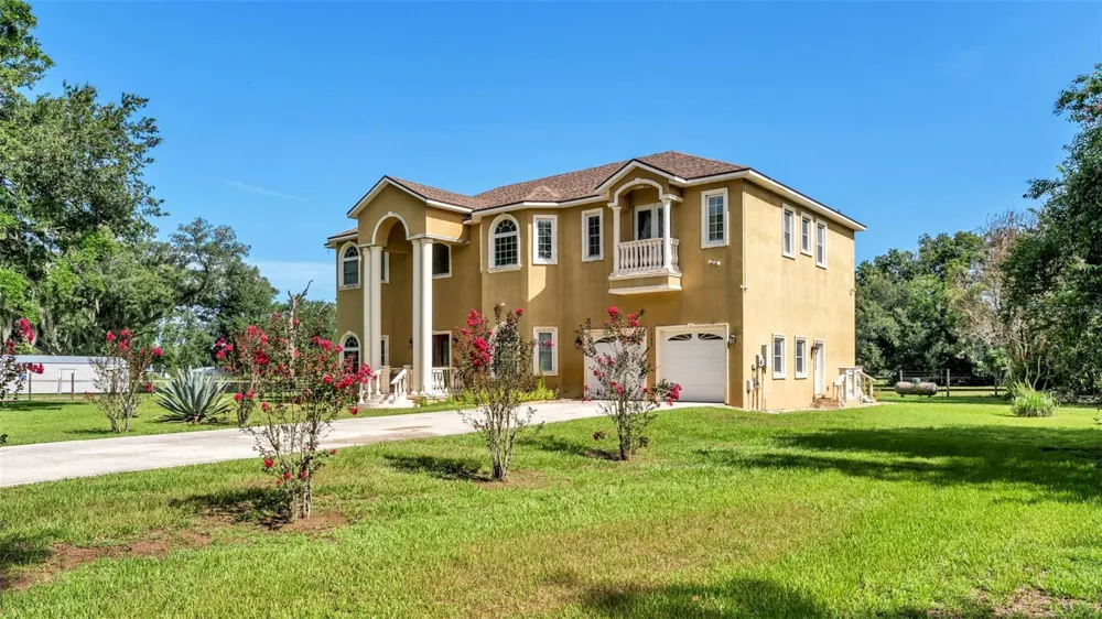1282 MCGEE ROAD Plant City, FL 33565