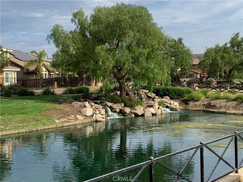 1290 Landmark Hemet, CA 92545